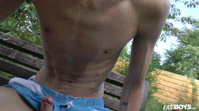 Jonge homo vakantieliefde super opwindende beelden!